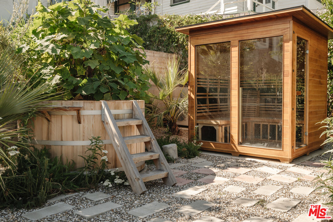 1097 West Kensington Road Los Angeles, CA 90026 - Photo 33 of 49