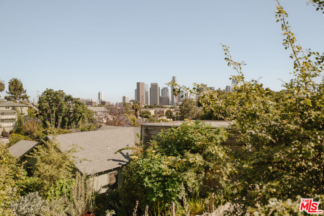 1097 West Kensington Road Los Angeles, CA 90026 - Photo 48 of 49