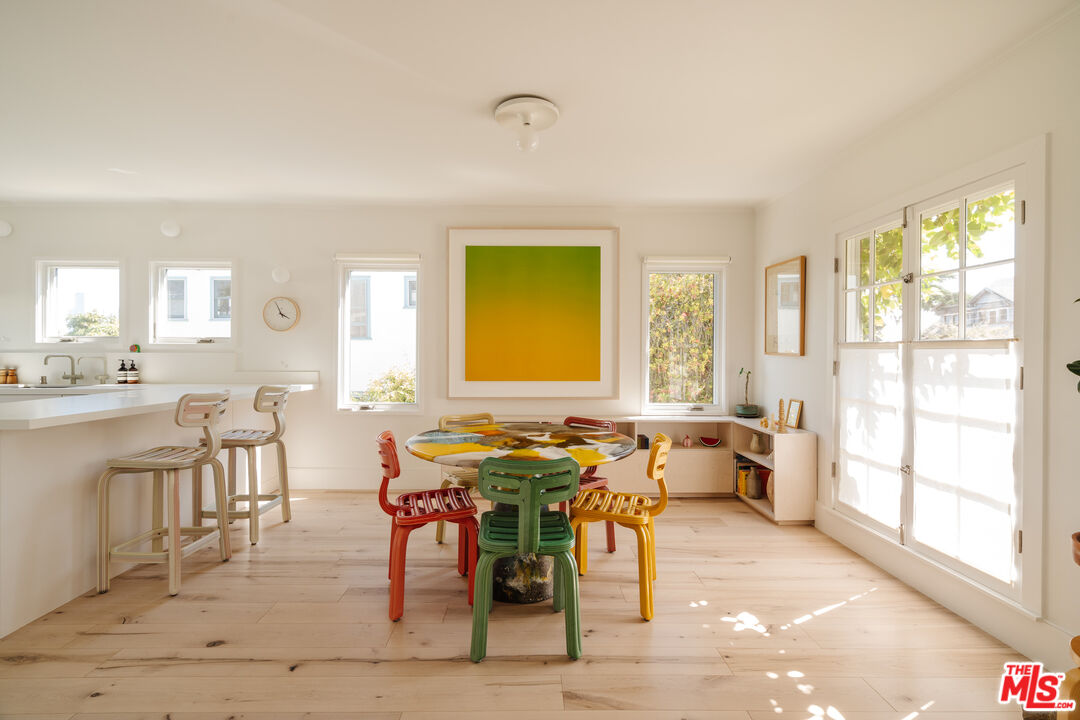 1097 West Kensington Road Los Angeles, CA 90026 - Photo 8 of 49