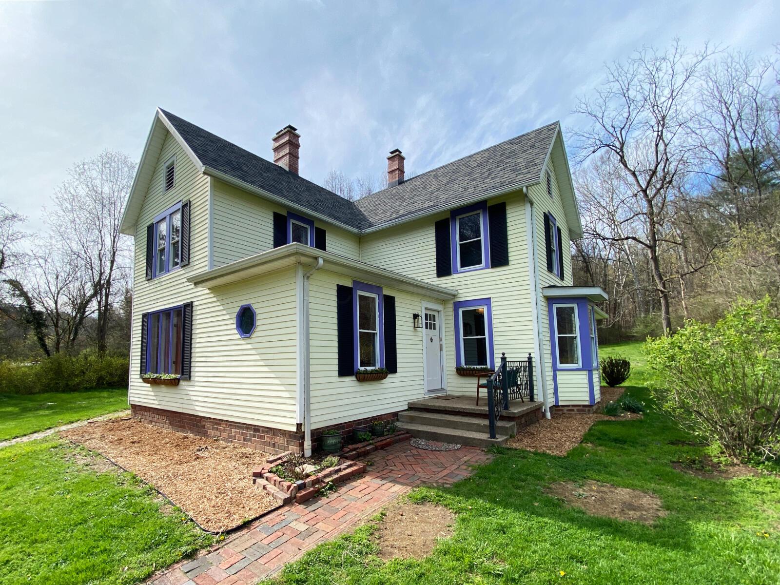 11522 Strouds Run Road Athens, OH 45701 - Photo 2 of 43 2_11522 Strouds Run Rd _Athens_Ohio_4570