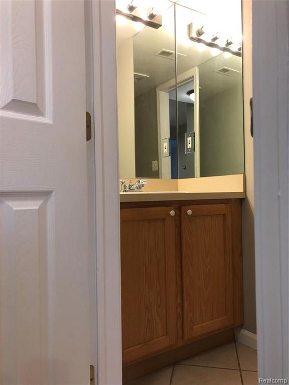 50558 Maurice Road Chesterfield, MI 48047 - Photo 27 of 34