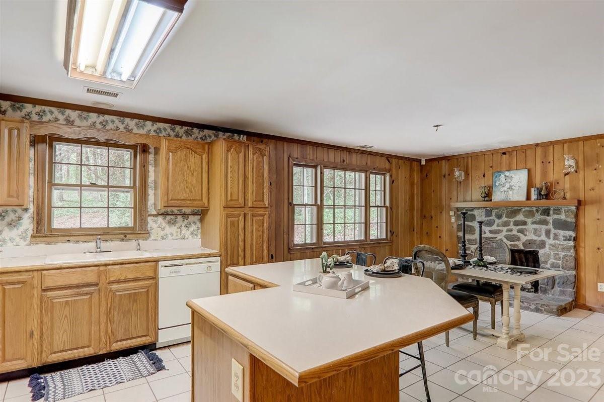 76 Unity Road Sylva, NC 28779 - Photo 11 of 40 Gallery Image 11