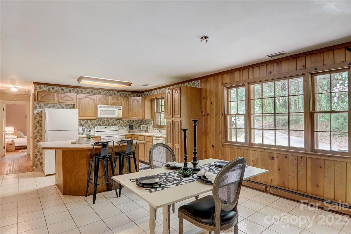76 Unity Road Sylva, NC 28779 - Photo 5 of 40 Gallery Image 5