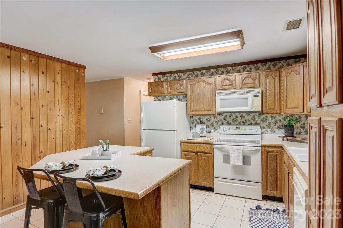 76 Unity Road Sylva, NC 28779 - Photo 7 of 40 Gallery Image 7