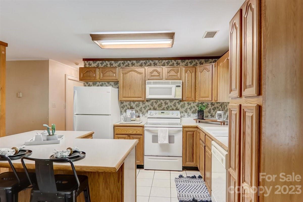 76 Unity Road Sylva, NC 28779 - Photo 10 of 40 Gallery Image 10