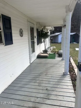 $124,900 | 1460 Gum Branch Road, Oakwood, VA 24631