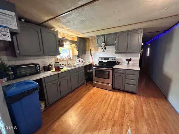 $124,900 | 1460 Gum Branch Road, Oakwood, VA 24631