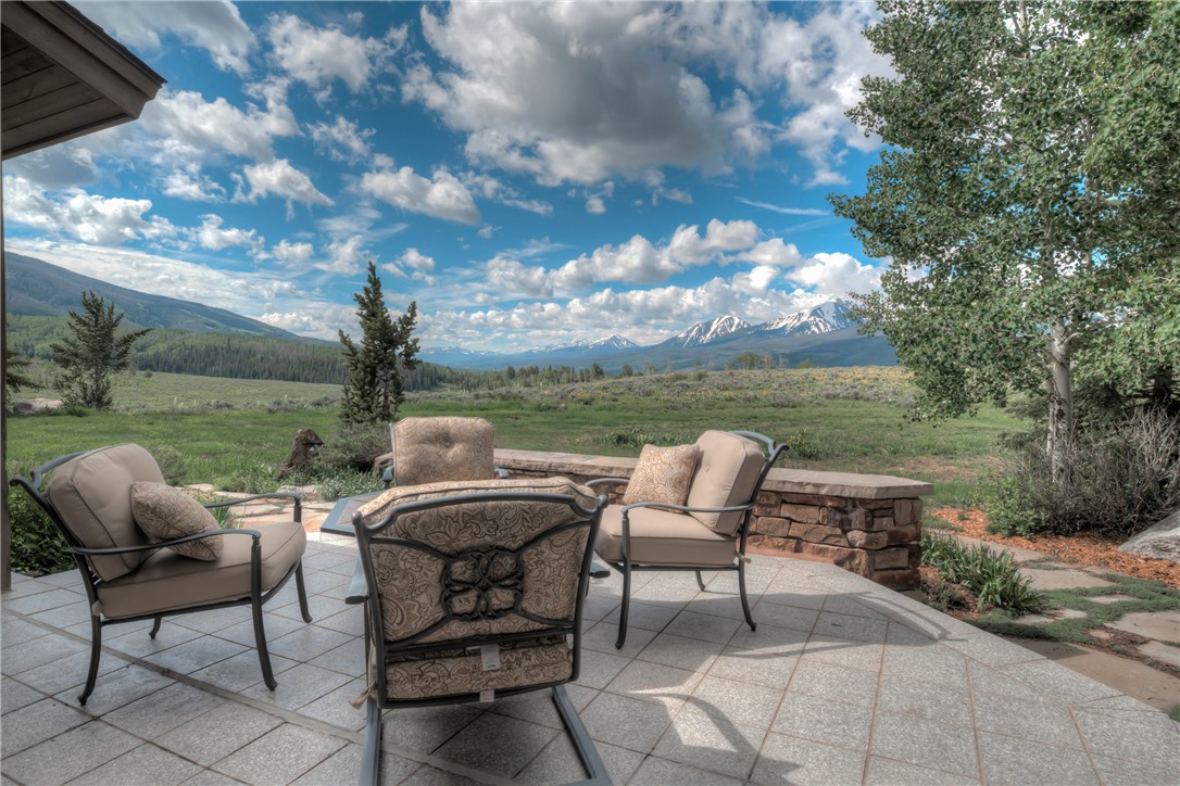 1996 Rodeo Drive Silverthorne, CO 80498 - Photo 14 of 35 a view of a patio with chair and table