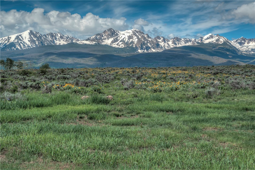 1996 Rodeo Drive Silverthorne, CO 80498 - Photo 4 of 35