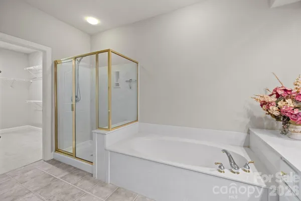 $595,000 | 412 Eberle Way, Matthews, NC 28105