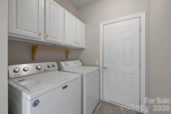 $595,000 | 412 Eberle Way, Matthews, NC 28105