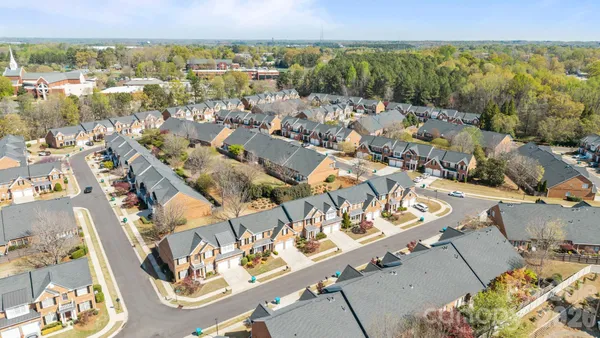 $595,000 | 412 Eberle Way, Matthews, NC 28105