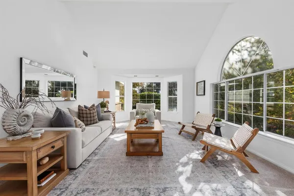 $1,249,000 | 1474 Via Encinos Drive, Fallbrook, CA 92028