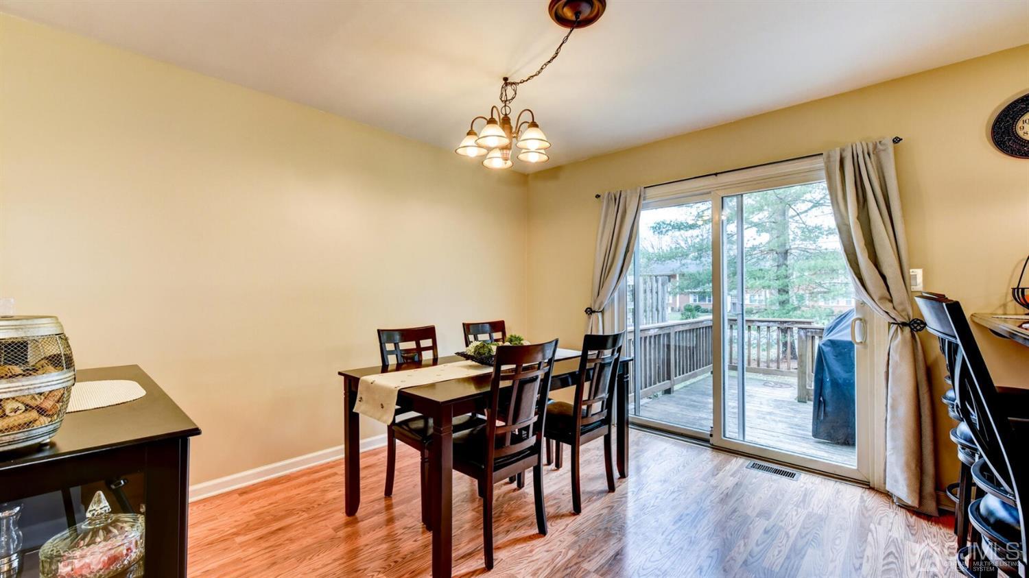 11 Sycamore Road Middlesex, NJ 08846 - Photo 10 of 22 Gallery Image 10