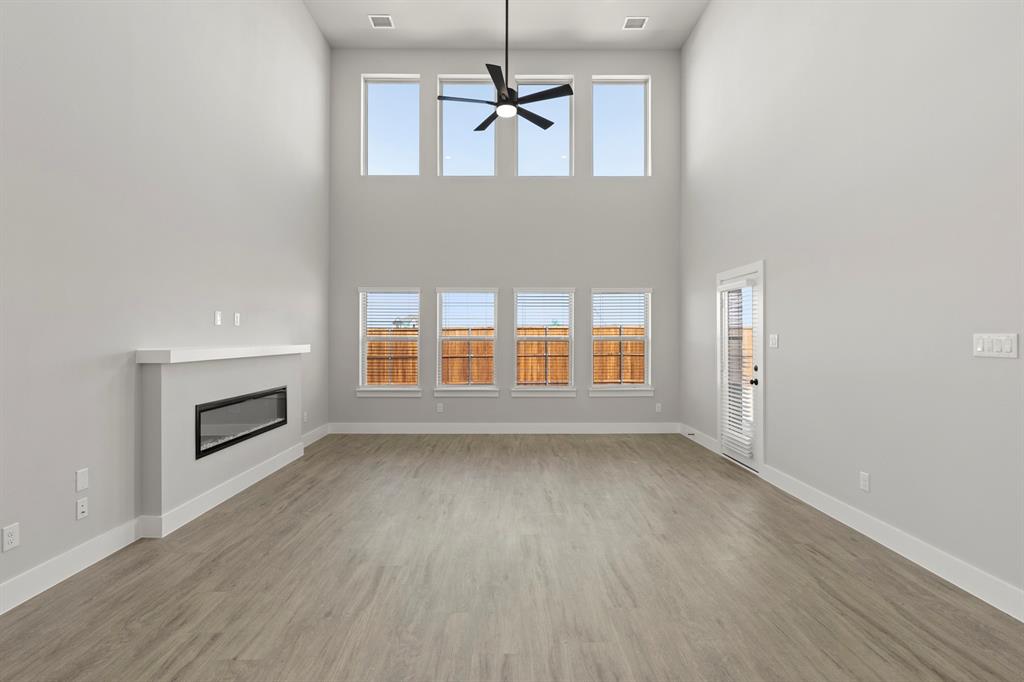 2364 Bell Way Forney, TX 75126 - Photo 13 of 27 13. 2364 Bell - Family