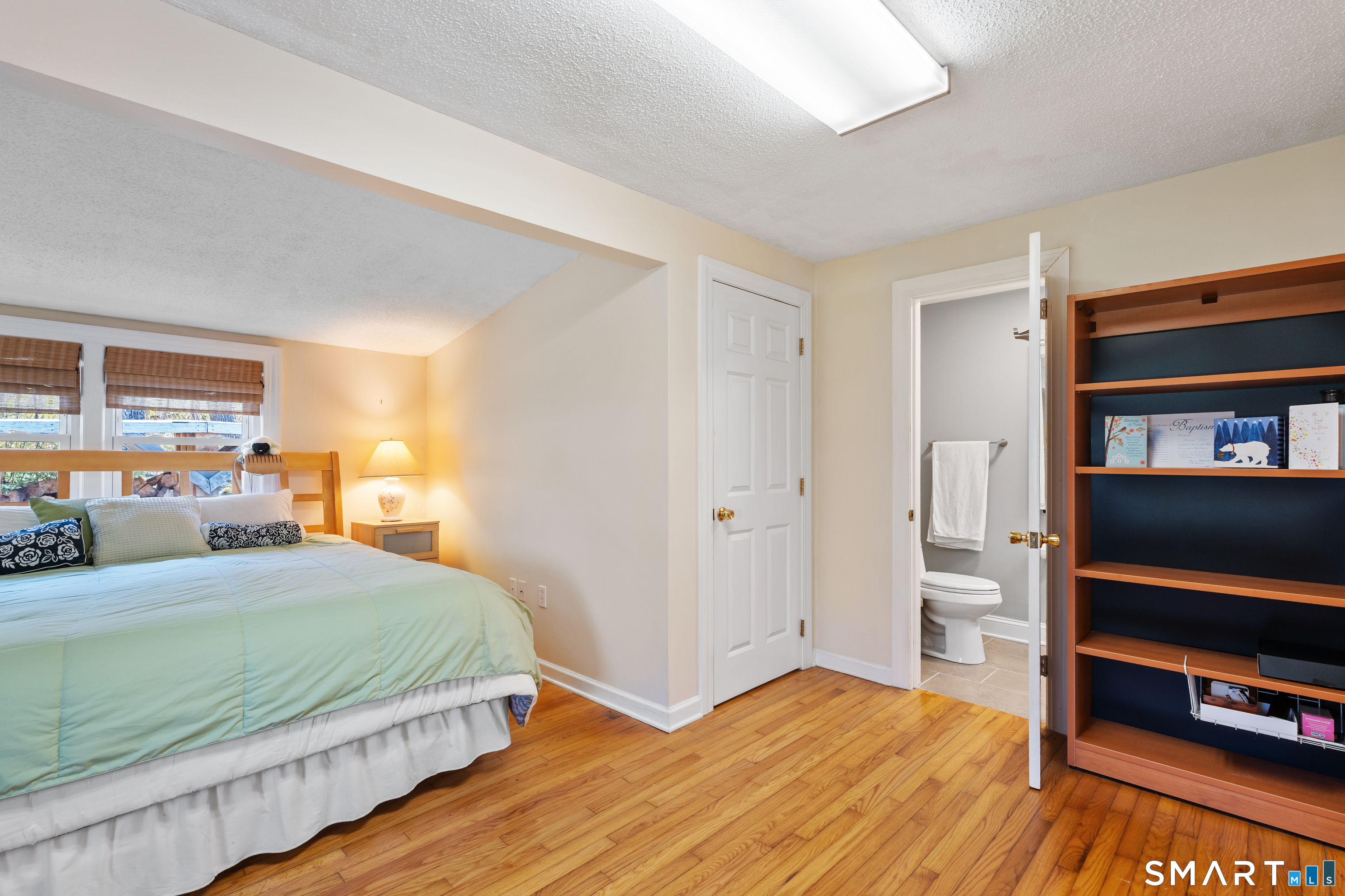 49 Scuppo Road Woodbury, CT 06798 - Photo 15 of 34