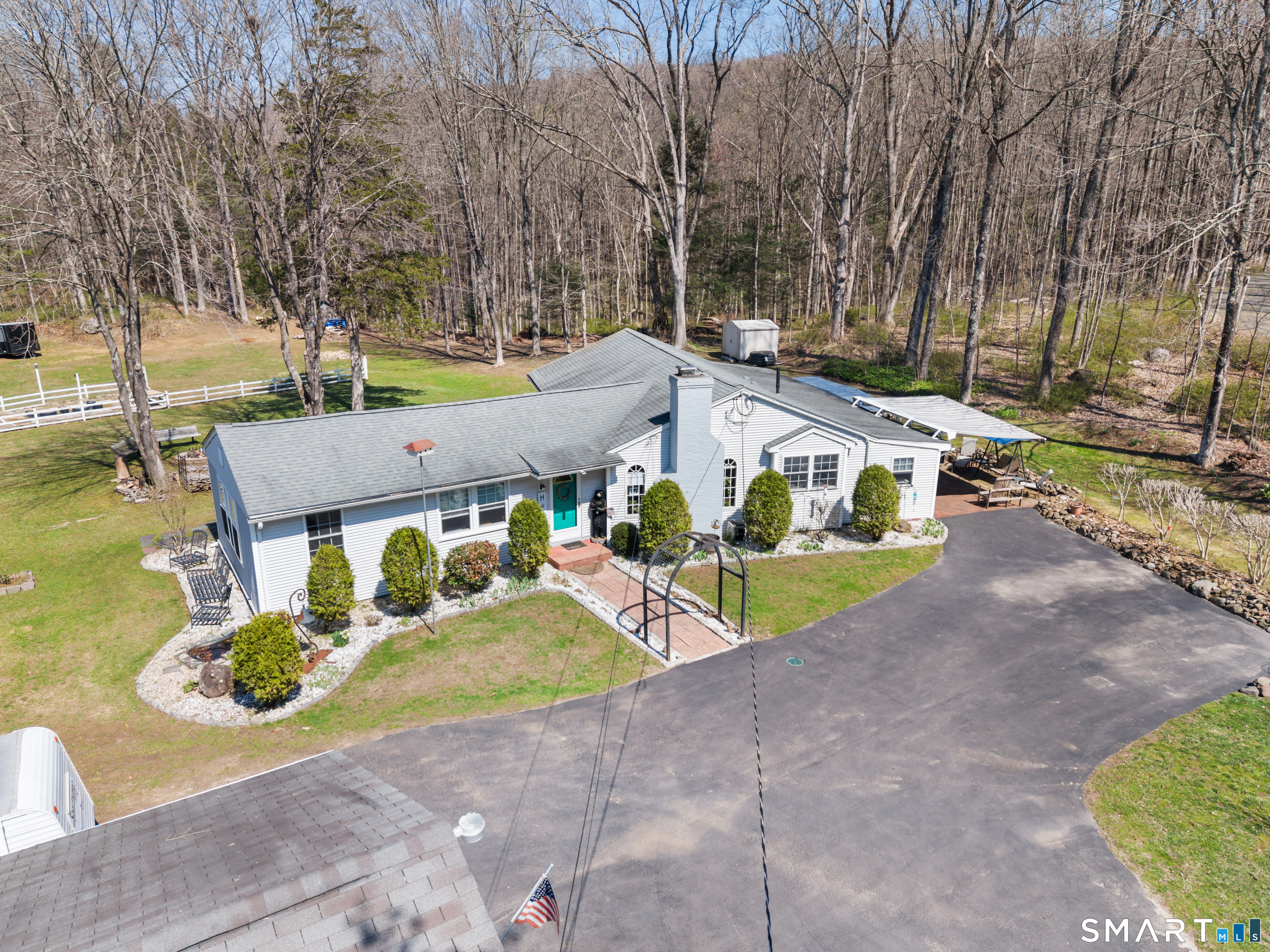 49 Scuppo Road Woodbury, CT 06798 - Photo 2 of 34