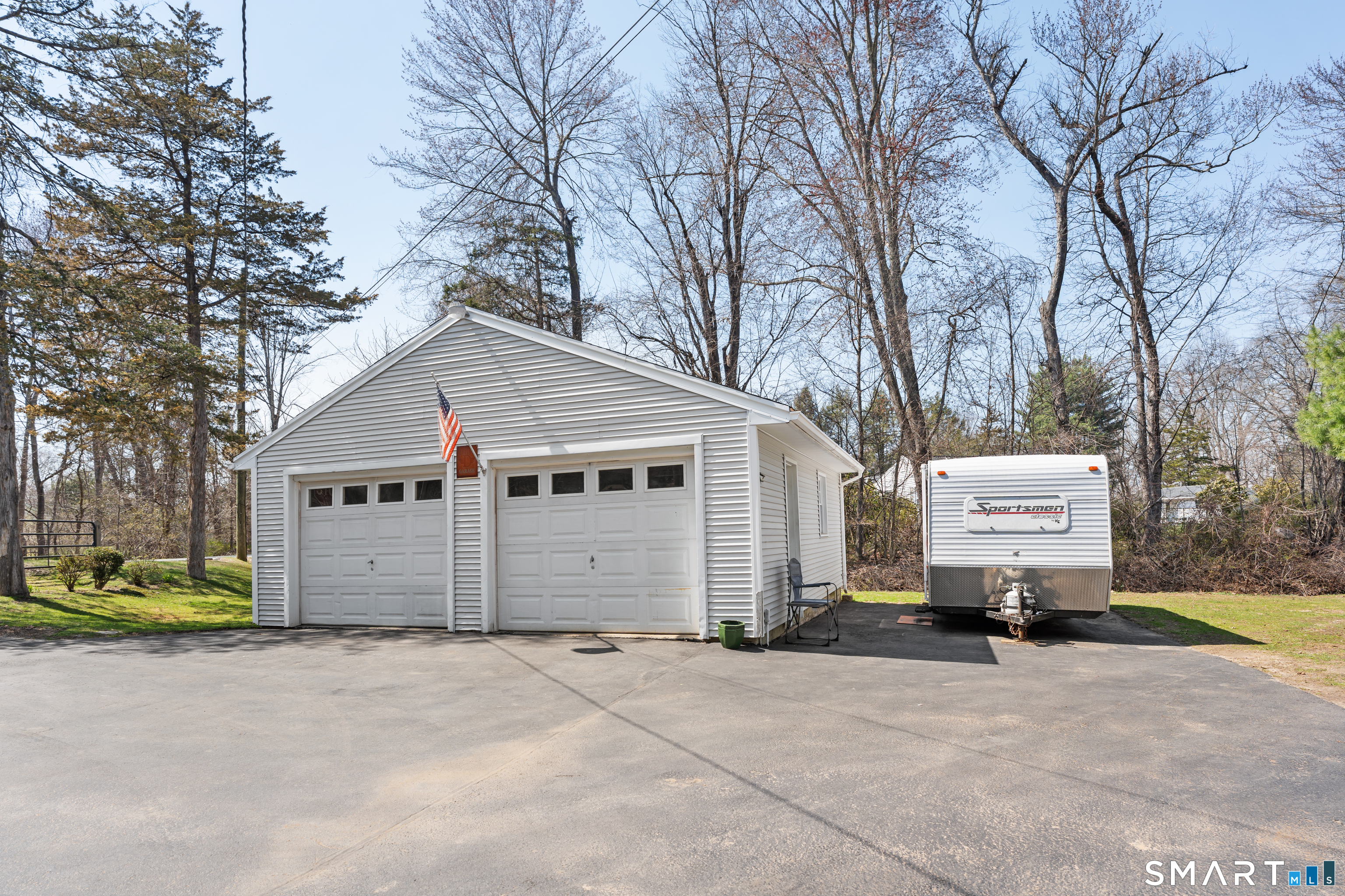 49 Scuppo Road Woodbury, CT 06798 - Photo 4 of 34