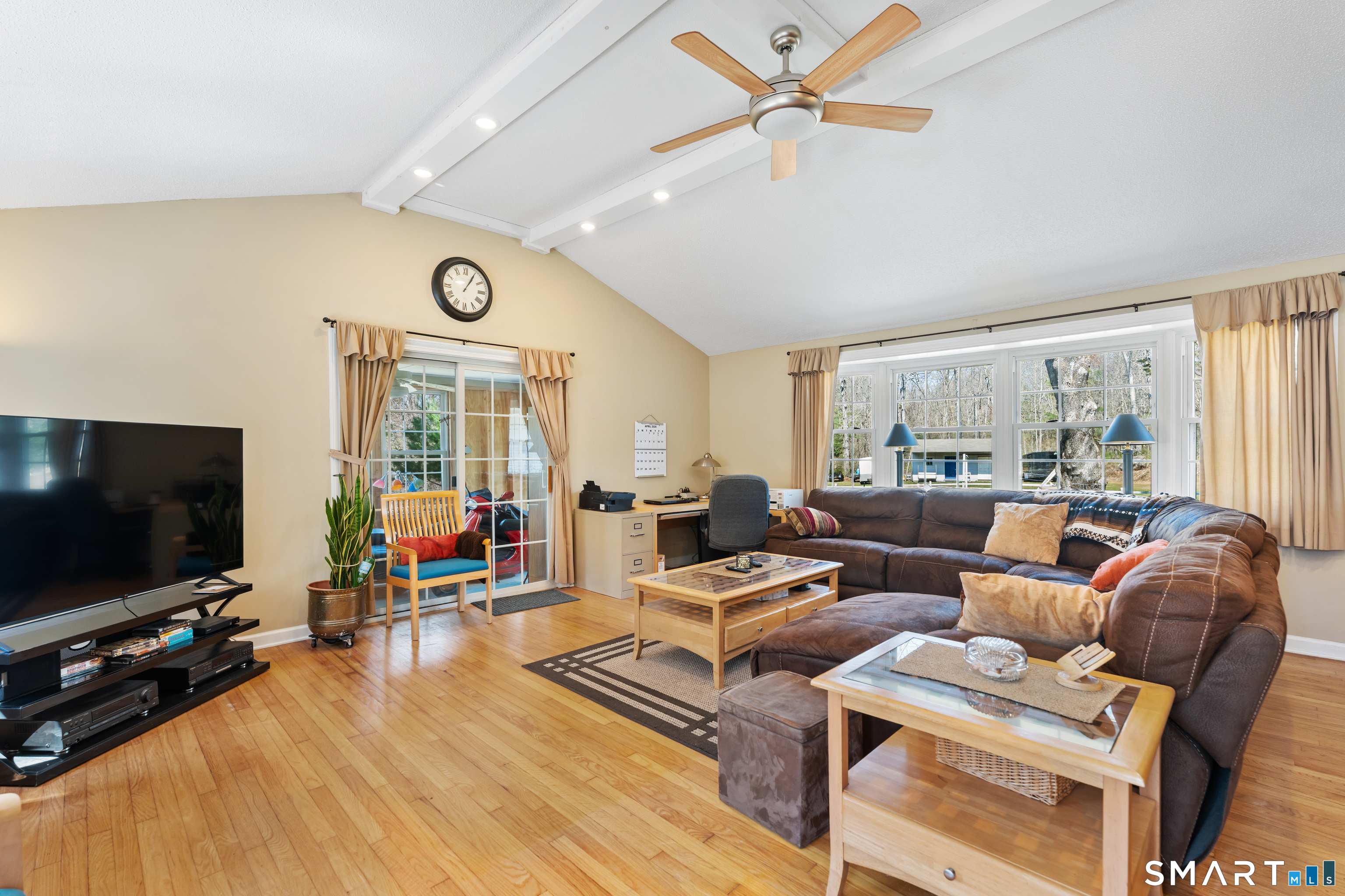 49 Scuppo Road Woodbury, CT 06798 - Photo 5 of 34