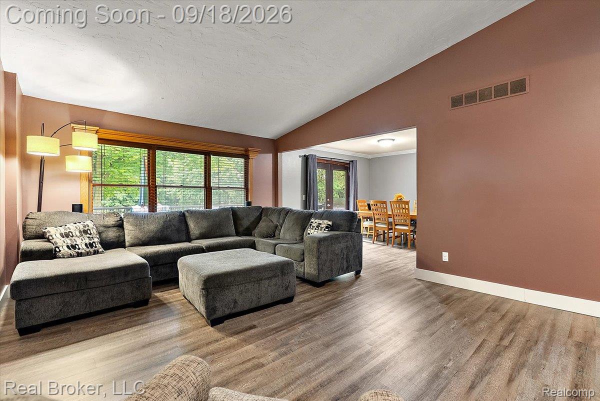 4515 Kidder Road Almont, MI 48003 - Photo 7 of 63 30-4515 Kidder -30.jpg