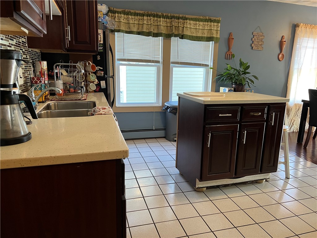 499 Mason Street Woonsocket, RI 02895 - Photo 4 of 17 Gallery Image 4