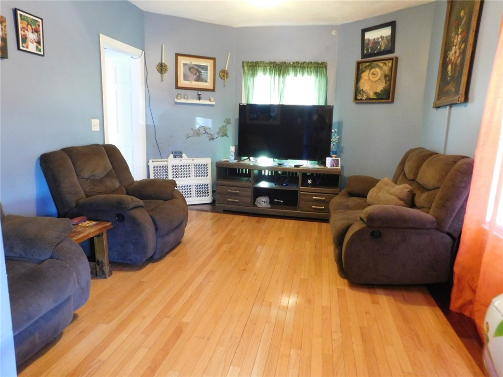 499 Mason Street Woonsocket, RI 02895 - Photo 7 of 17 Gallery Image 7