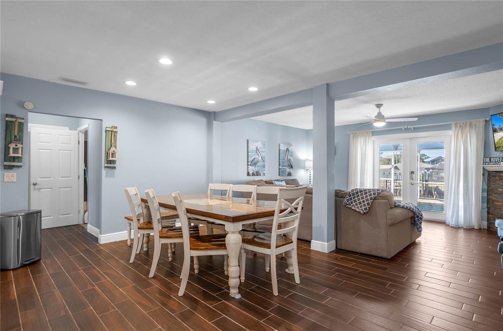 3956 North Timucua Point Crystal River, FL 34428 - Photo 8 of 37