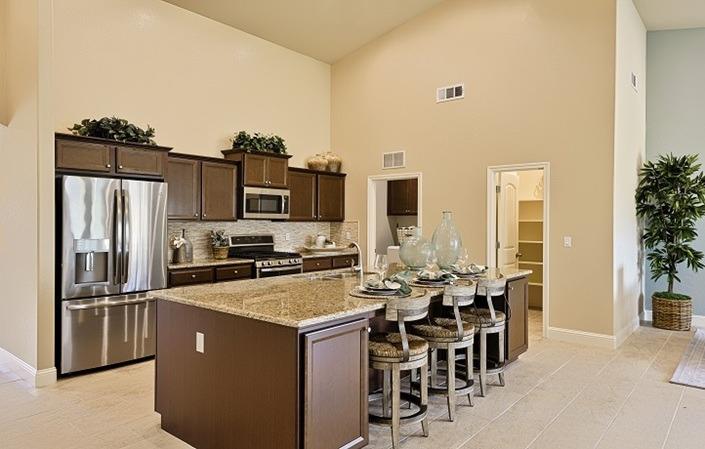 3740 Bonifacio Way, Unit 172 Merced, CA 95340 - Photo 2 of 10 Gallery Image 2