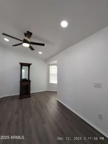 $3,500 | 1123 East Constitution Drive, Gilbert, AZ 85296