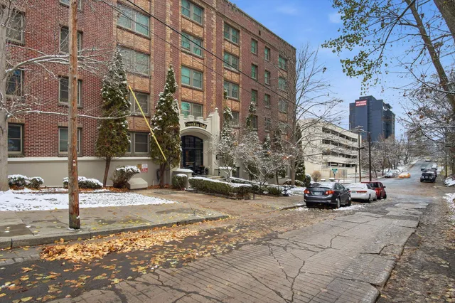 $135,000 | 704 West 6th Avenue, Unit 302, Spokane, WA 99204