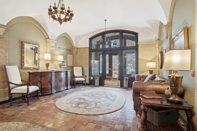 $135,000 | 704 West 6th Avenue, Unit 302, Spokane, WA 99204