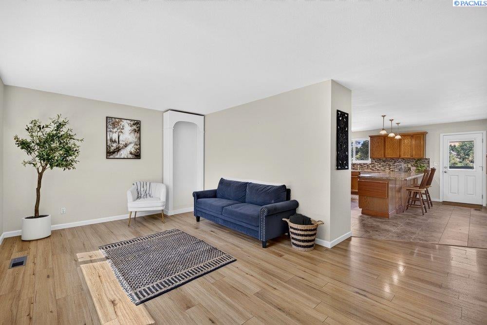 103306 East Vaca Road Kennewick, WA 99338 - Photo 23 of 50 Gallery Image 23