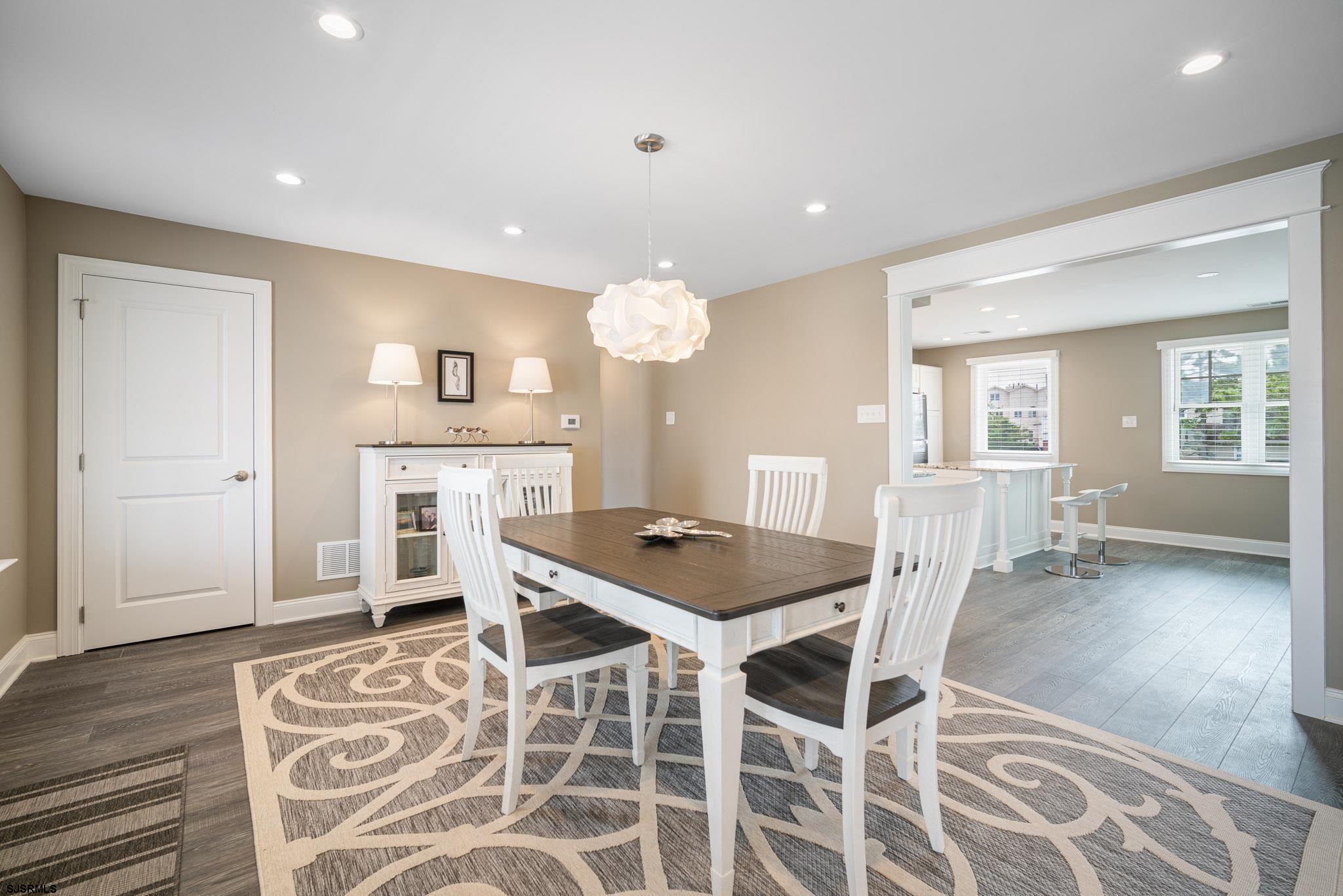440 Hackney Place Brigantine, NJ 08203 - Photo 26 of 45 a dining room with furniture and window