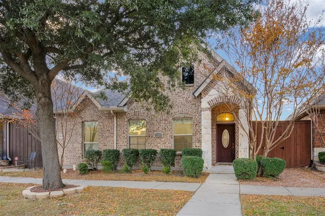 $2,400 | 7253 Bluff Top Road, Frisco, TX 75035