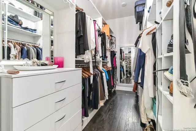 $600,000 | 15714 Alamogordo, Helotes, TX 78023