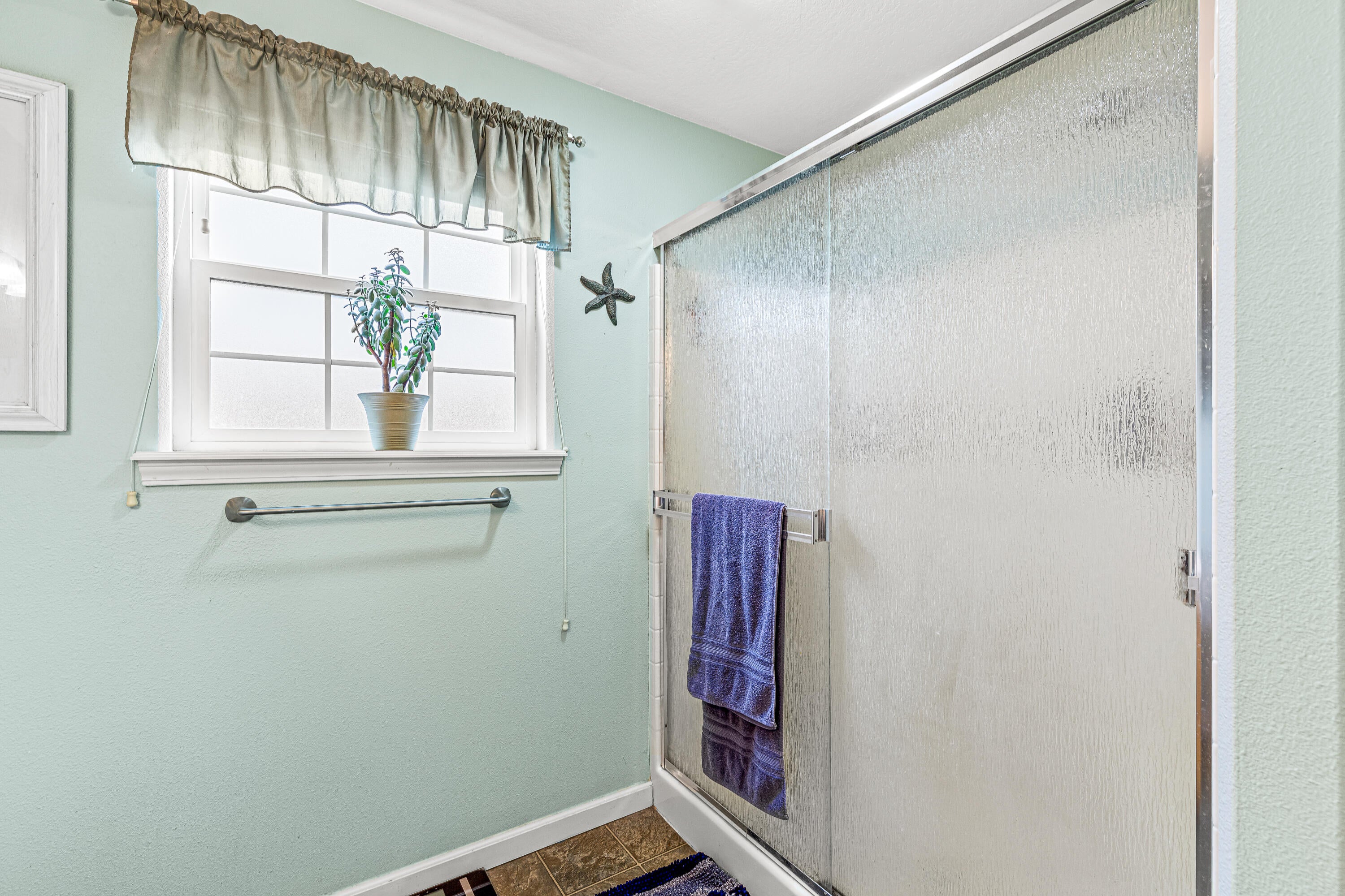 951 Ridgeview Drive Eagle Point, OR 97524 - Photo 19 of 37 9R9A0589