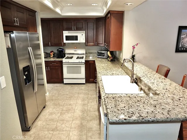 $729,000 | 4015 North Virginia Road, Long Beach, CA 90807