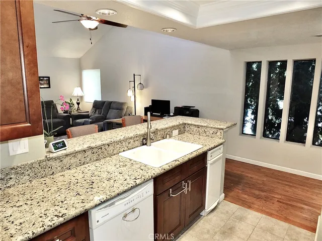 $729,000 | 4015 North Virginia Road, Long Beach, CA 90807