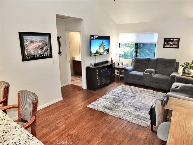 $729,000 | 4015 North Virginia Road, Long Beach, CA 90807