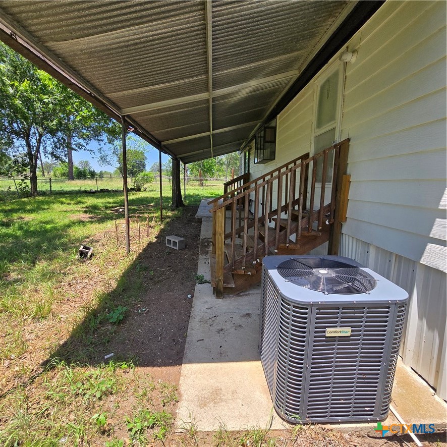 3041 Fm 671 Luling, TX 78648 - Photo 16 of 17