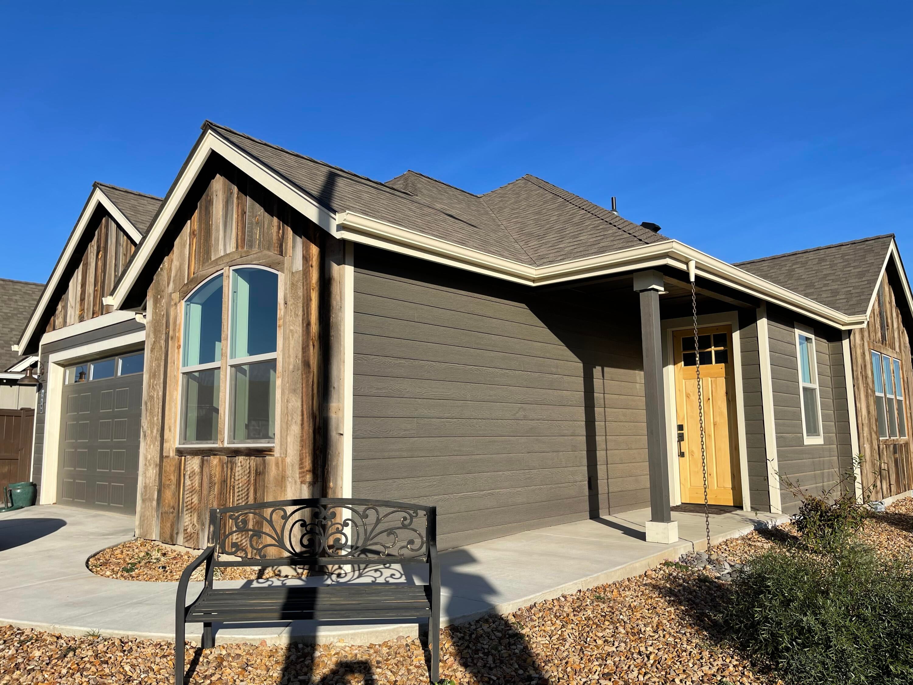 4198 Southwest 43rd Street Redmond, OR 97756 - Photo 2 of 37 Photo Nov 20, 2 28 40 PM