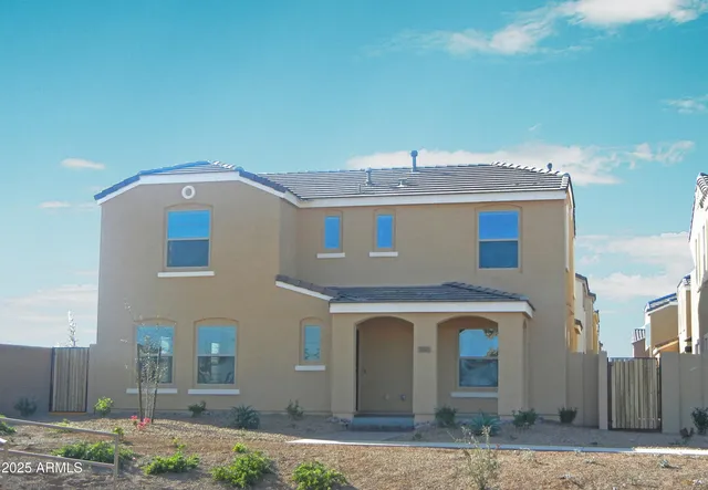 $2,190 | 2223 South Ponderosa Drive, Gilbert, AZ 85295