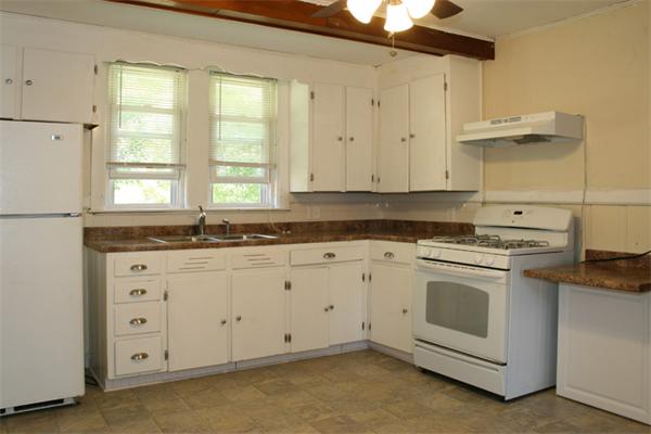 505 Franklin Road Fitchburg, MA 01420 - Photo 2 of 15 Gallery Image 2