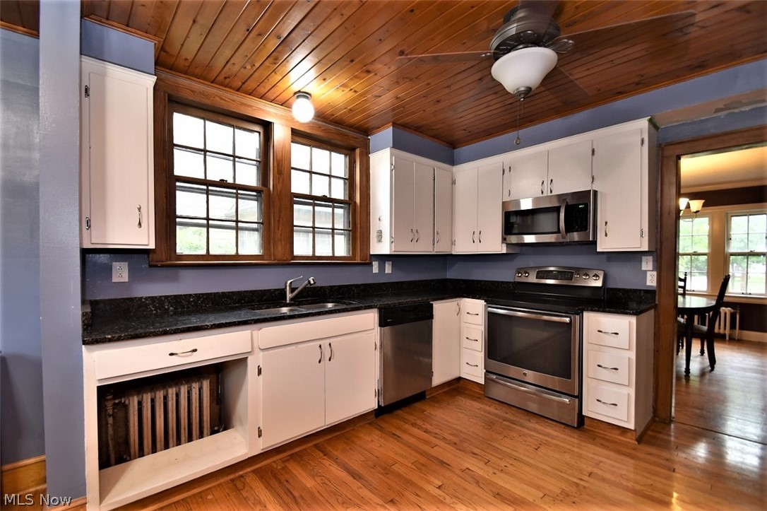 3305 Elsmere Road Cleveland, OH 44120 - Photo 10 of 23 Gallery Image 10