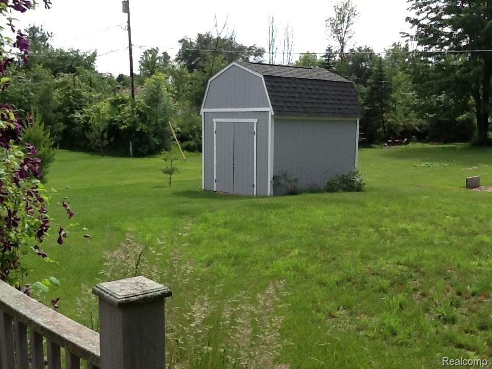 62425 Ray Center Road Ray, MI 48096 - Photo 17 of 18 Shed