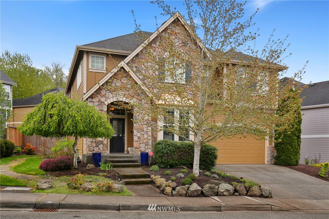 3664 Smithers Avenue South Renton, WA 98055 - Photo 2 of 35 Gallery Image 2