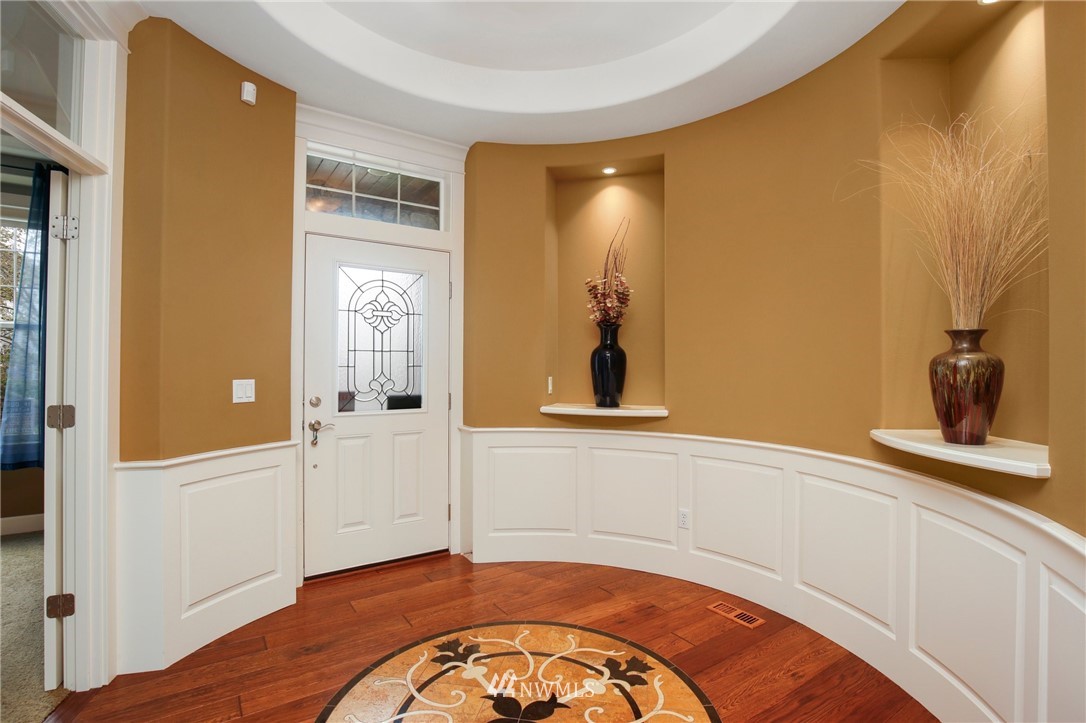 3664 Smithers Avenue South Renton, WA 98055 - Photo 3 of 35 Gallery Image 3