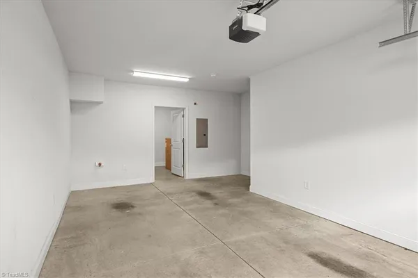 $400,000 | 605-607 Riverside Drive, Mount Airy, NC 27030