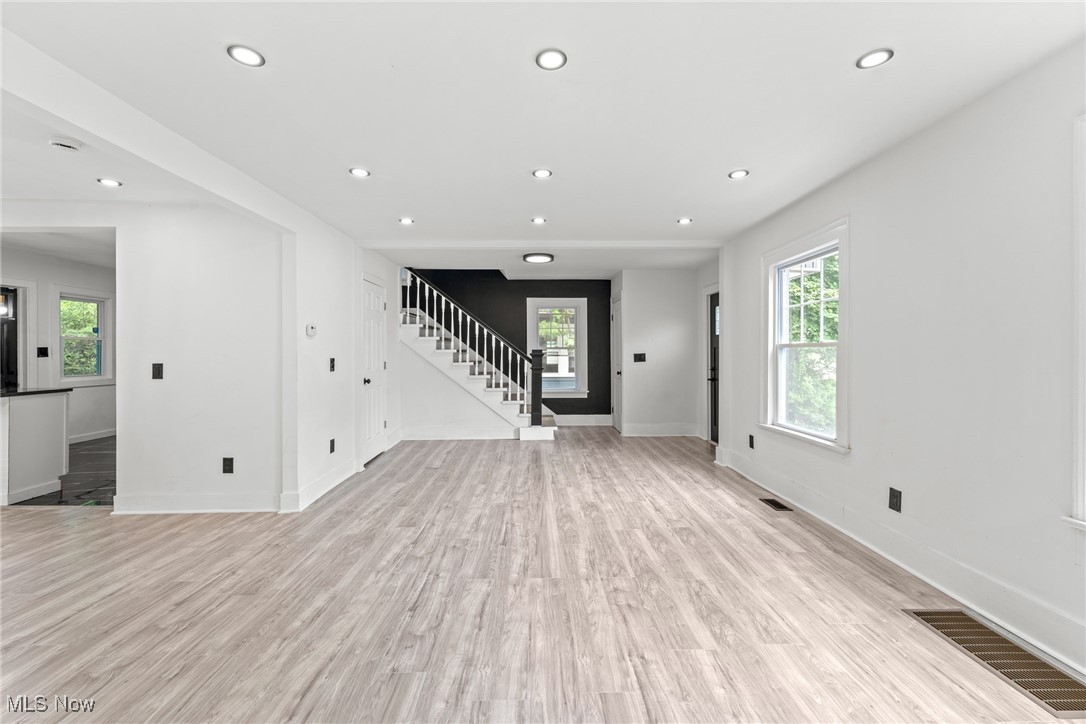 1492 South Taylor Road Cleveland Heights, OH 44118 - Photo 9 of 50
