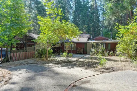 $459,999 | 4969 Cedar Drive, Camino, CA 95709